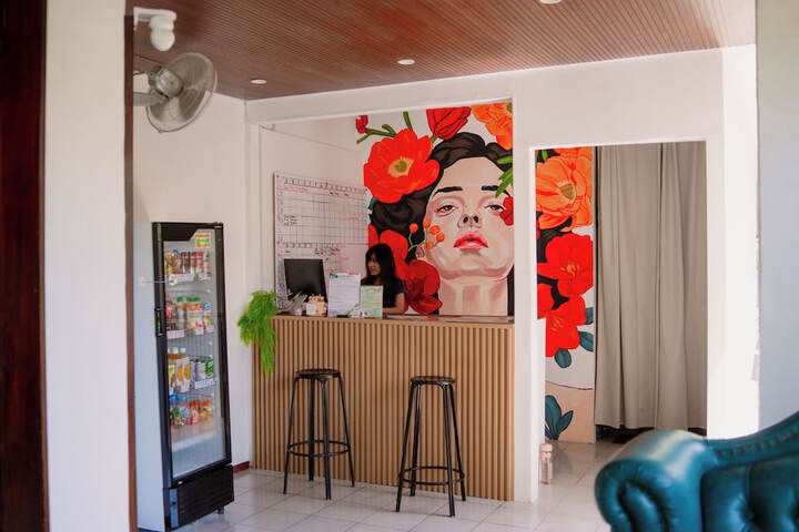 Hotel Interior 4 of 47
