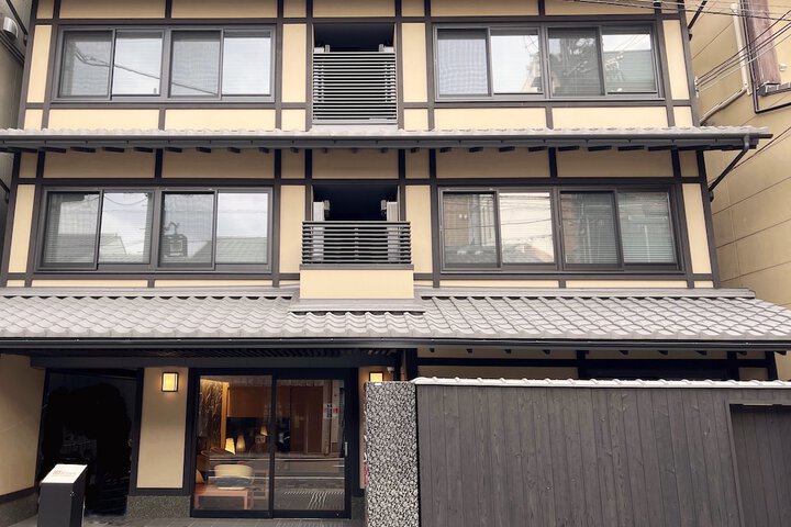 Hotel 67 of 74