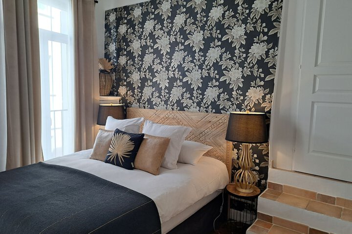 Room 16 of 72