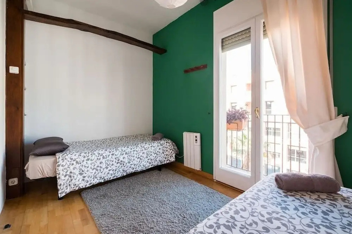 Duplex Penthouse 6 Pax Las Ramblas (Barcelona)