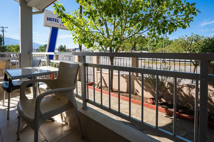 Terrace/Patio 30 of 44