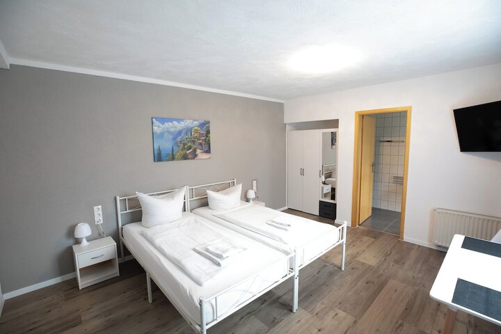 Room 14 of 41