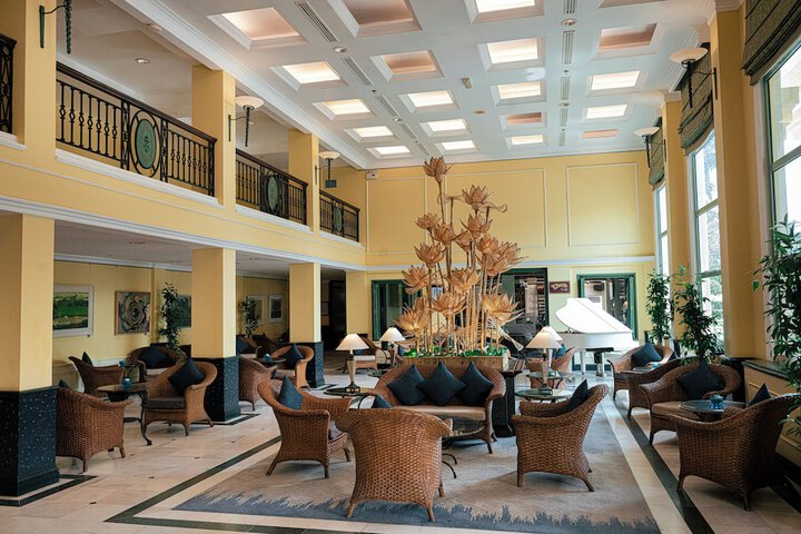 Guest Lobby