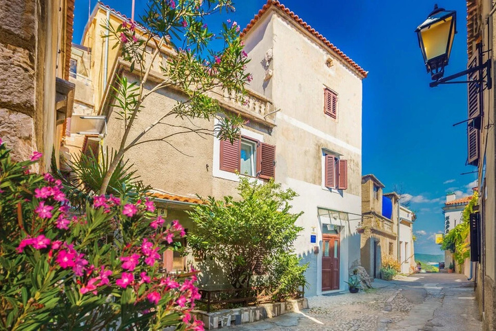 Beautiful Home in Vrbnik With Wifi and 0 Bedrooms