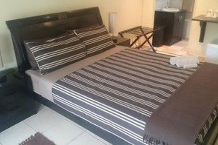 Room 25 of 54