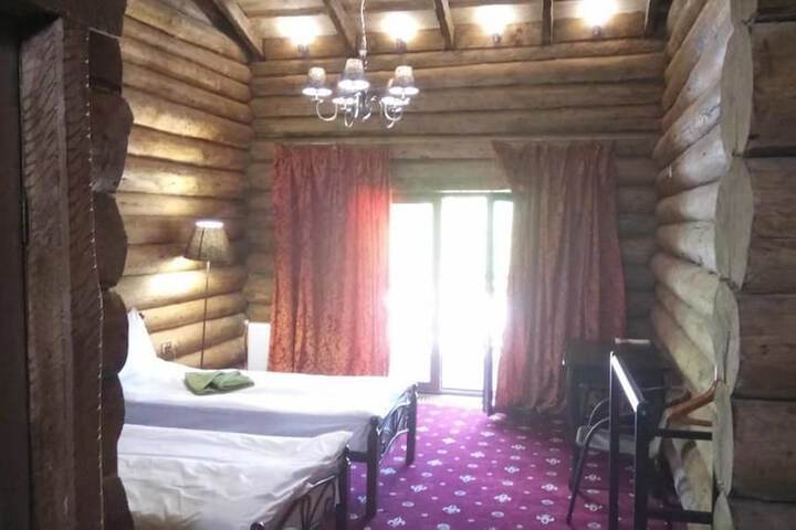 Room 14 of 79