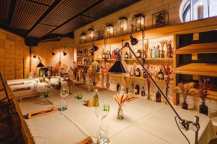 Dining 98 of 118
