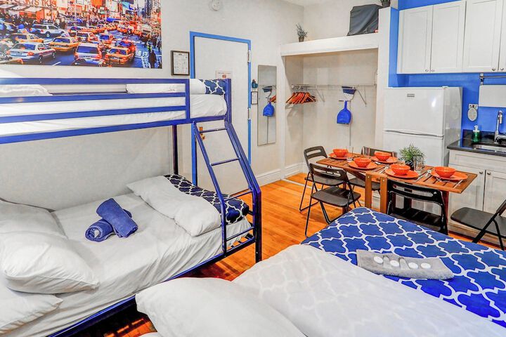 Room 32 of 268