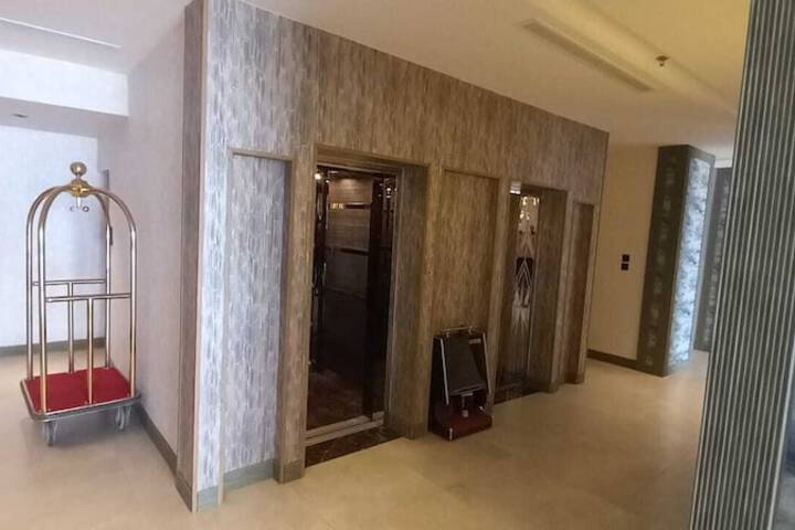 Hotel 2 of 38