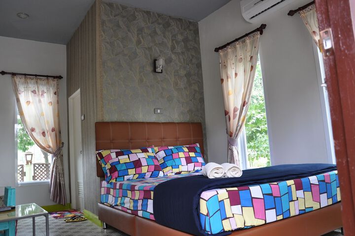 Room 9 of 40