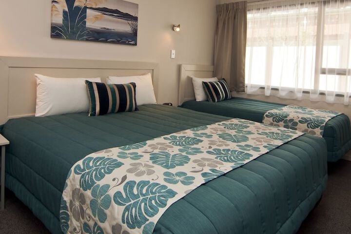 Room 8 of 42
