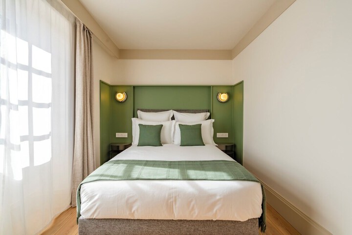 Room 20 of 79
