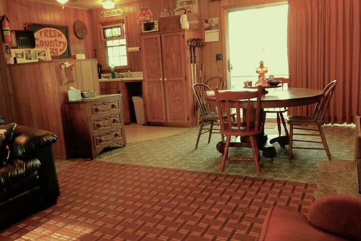 Room 18 of 47