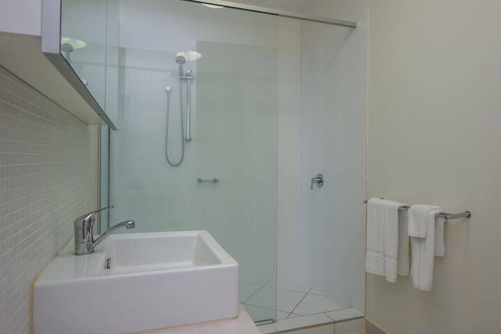 Room 12 of 13