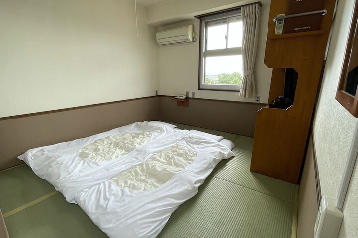 Room 26 of 71