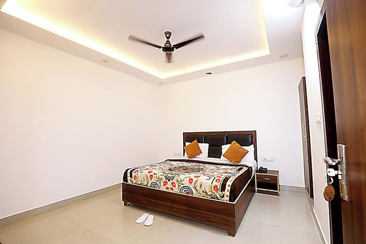 Room 14 of 47