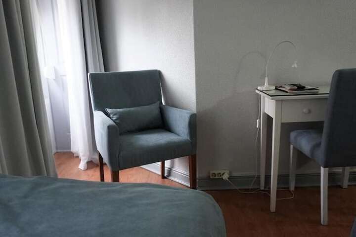 Room 17 of 59