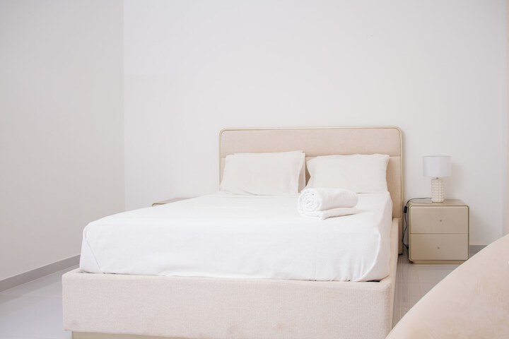 Room 3 of 58