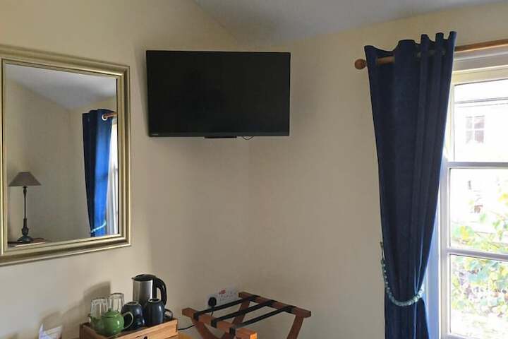 Room 5 of 39