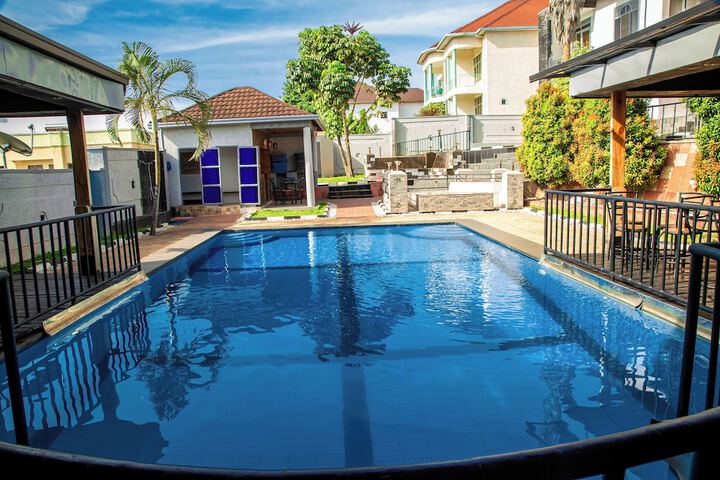Pool 28 of 60