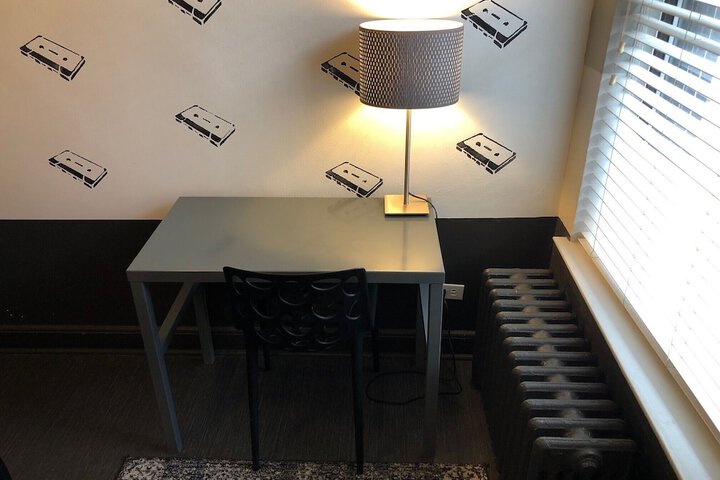 Room 22 of 50
