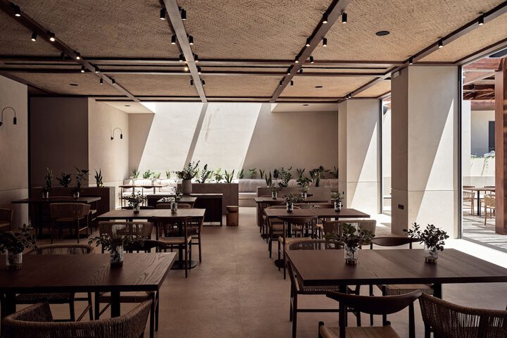 Dining 107 of 183