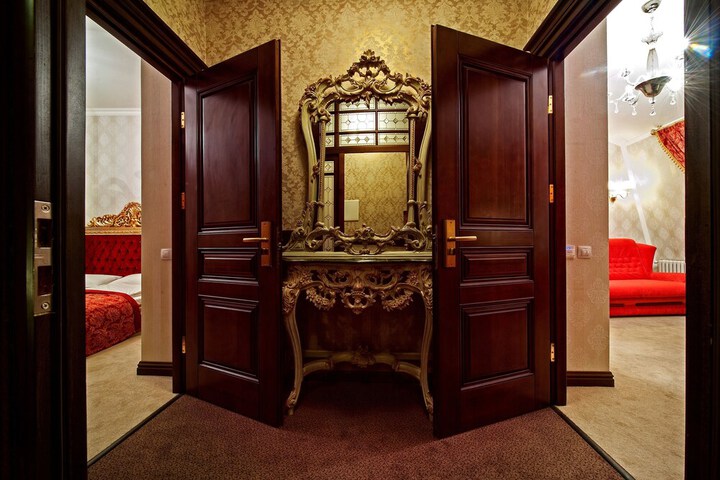 Room 41 of 73