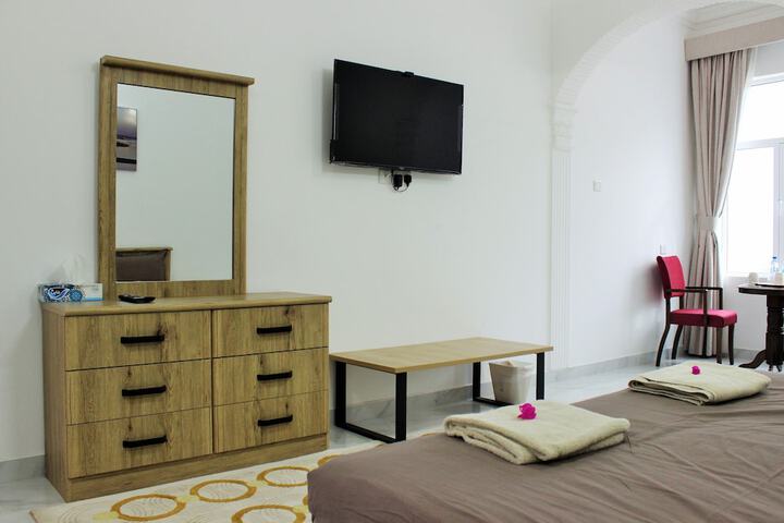 Room 4 of 46