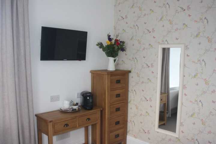 Room 8 of 47