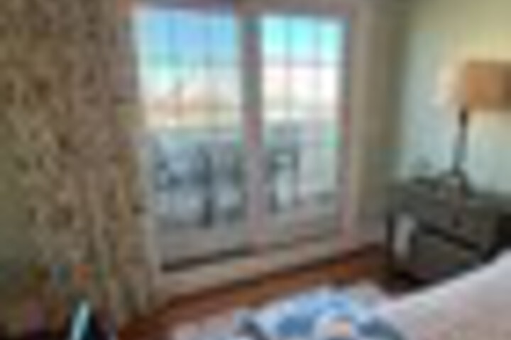 Room 47 of 297