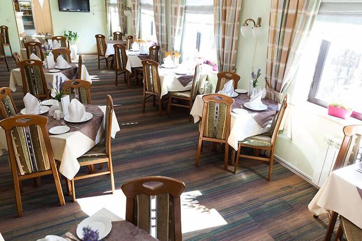 Dining 138 of 154