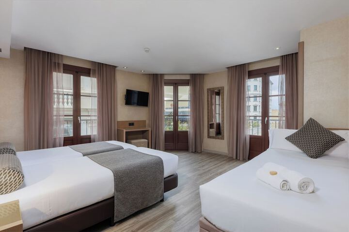 Room 21 of 56