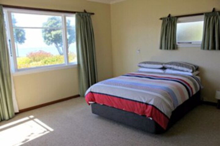 Room 42 of 46