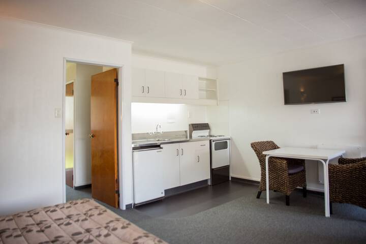 Room 11 of 66
