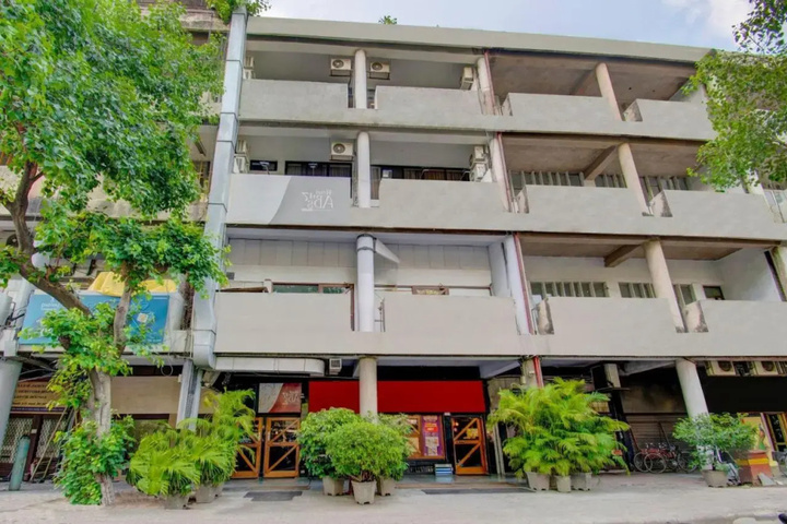 Hotel Abs 17