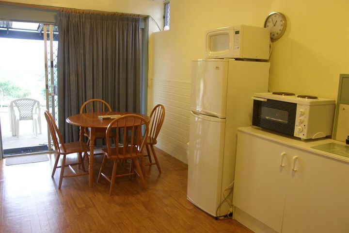 Room 16 of 27