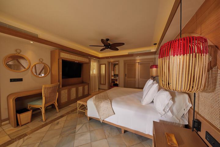 Room 22 of 125