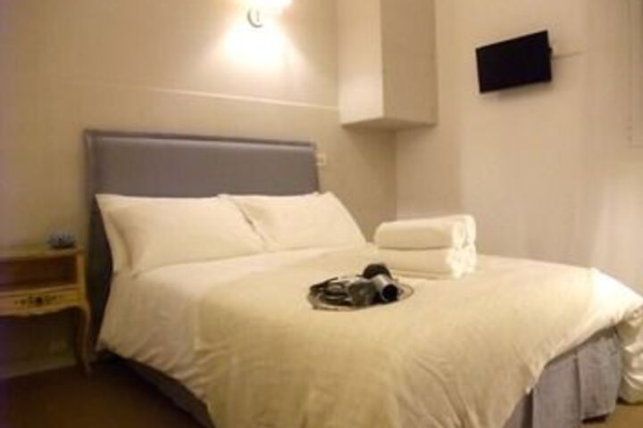 Room 22 of 52