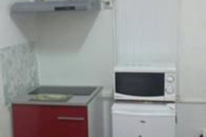 Room 11 of 13