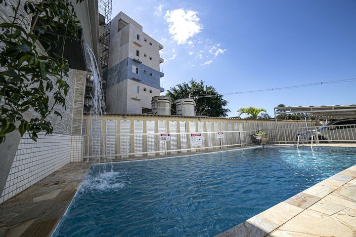 Pool 27 of 31