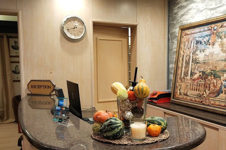 Hotel Interior 4 of 45