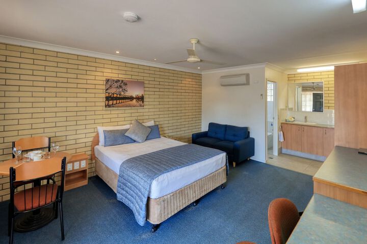 Room 13 of 45