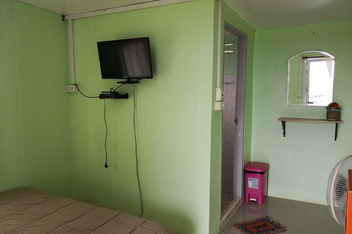 Room 42 of 52