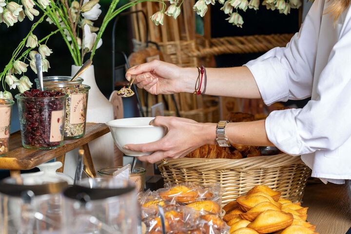 Breakfast/Coffee Service 44 of 119
