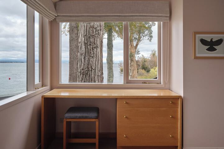 Room 15 of 98