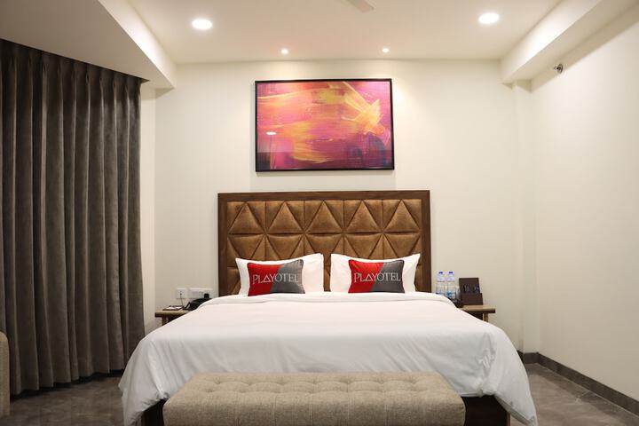 Room 14 of 35