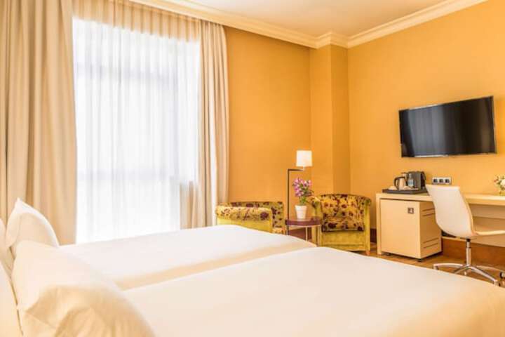 Room 15 of 57