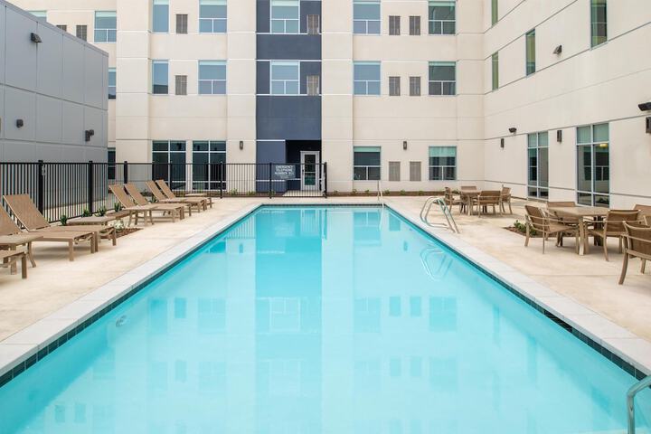 Pool 50 of 66