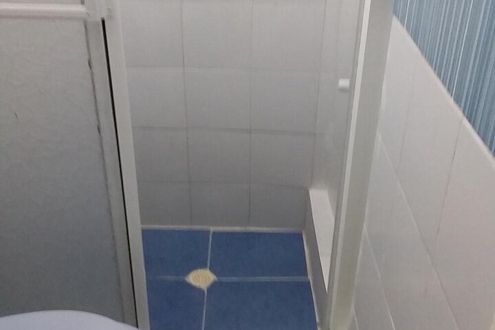 Room 12 of 20