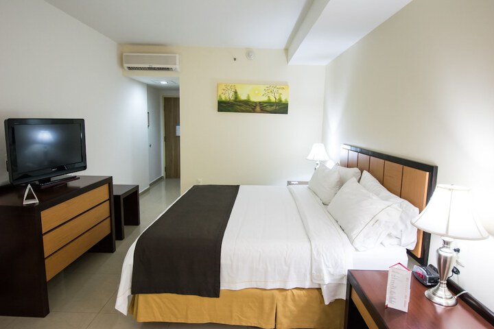 Room 9 of 91
